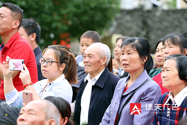 常德市德天廣告有限公司,品牌設(shè)計,活動策劃,影視攝制,廣告設(shè)備租賃,媒體廣告推廣,